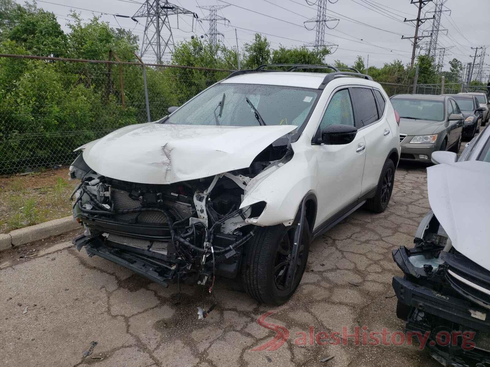 5N1AT2MV4JC724556 2018 NISSAN ROGUE