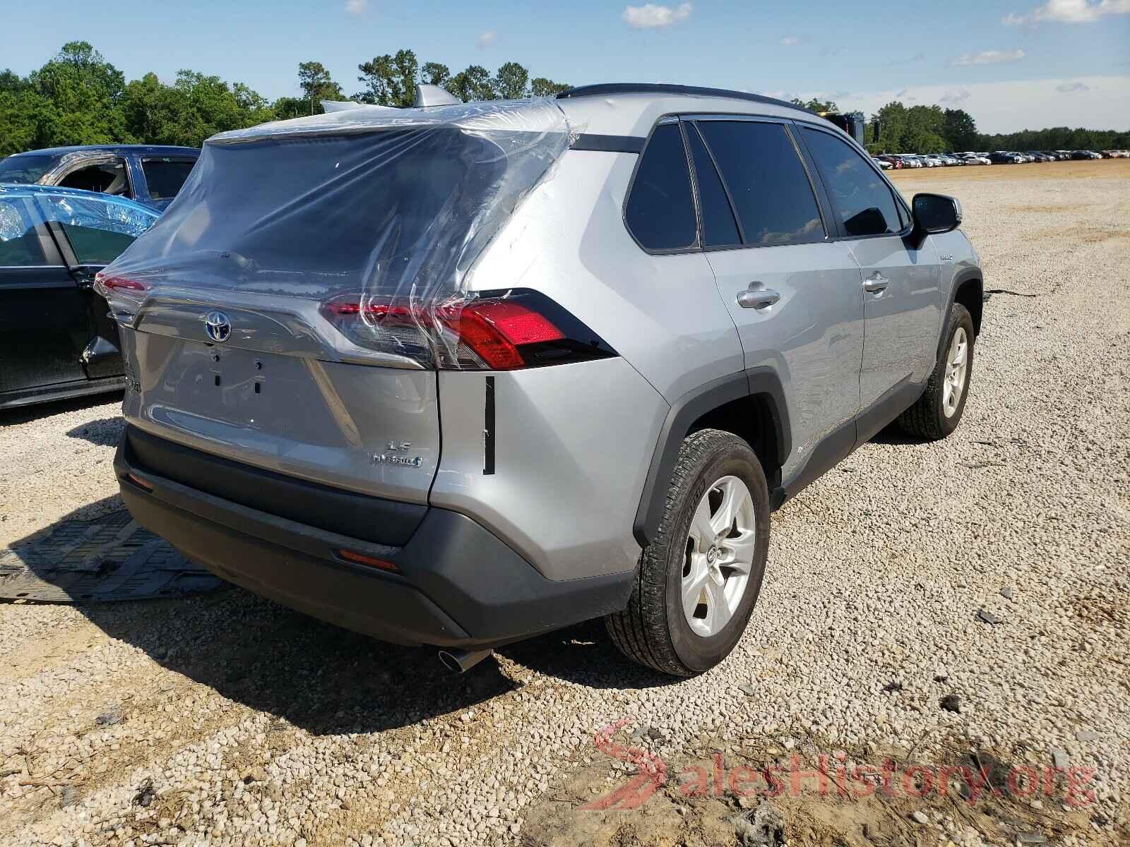 2T3MWRFV3KW003822 2019 TOYOTA RAV4