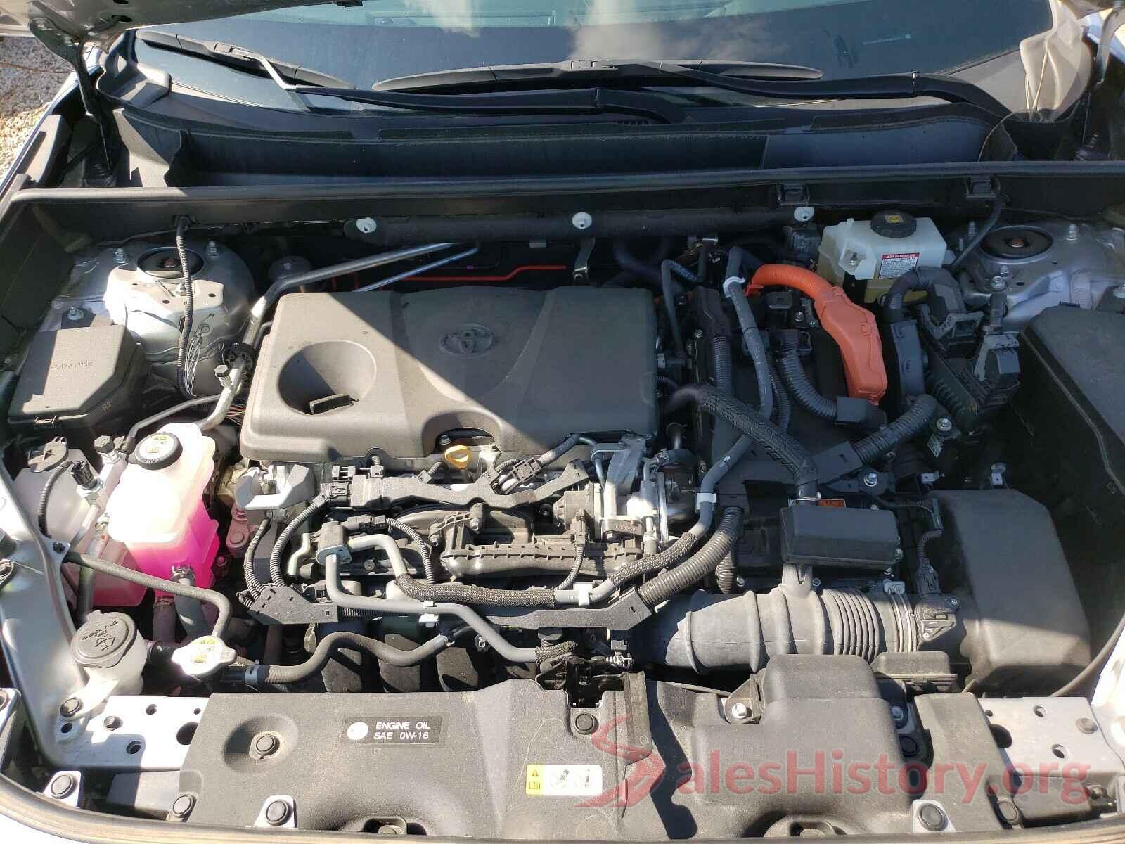 2T3MWRFV3KW003822 2019 TOYOTA RAV4