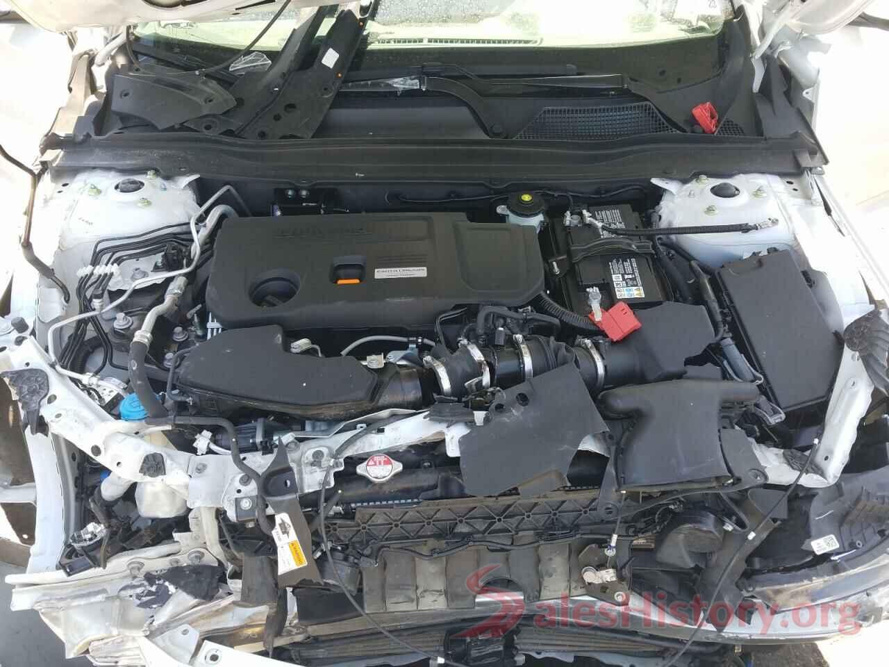 1HGCV2F30JA053581 2018 HONDA ACCORD