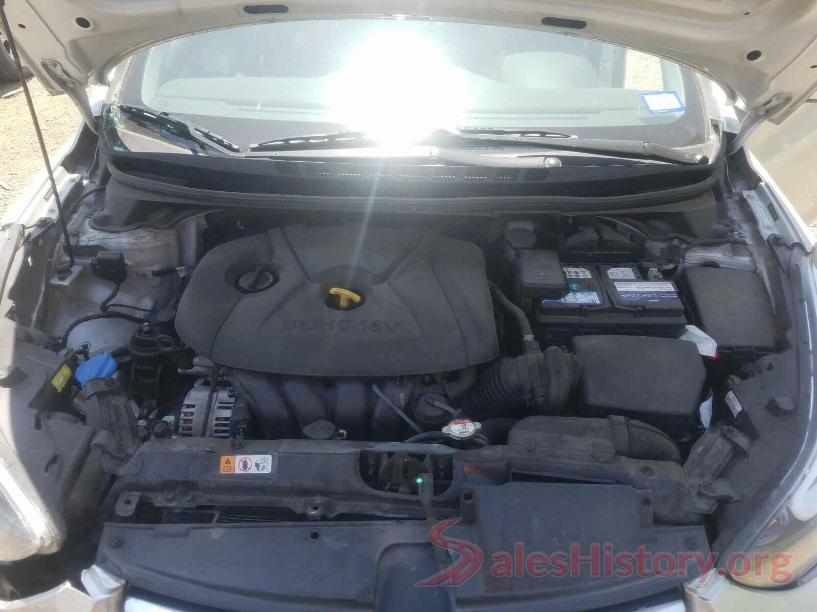 5NPDH4AE9GH762462 2016 HYUNDAI ELANTRA