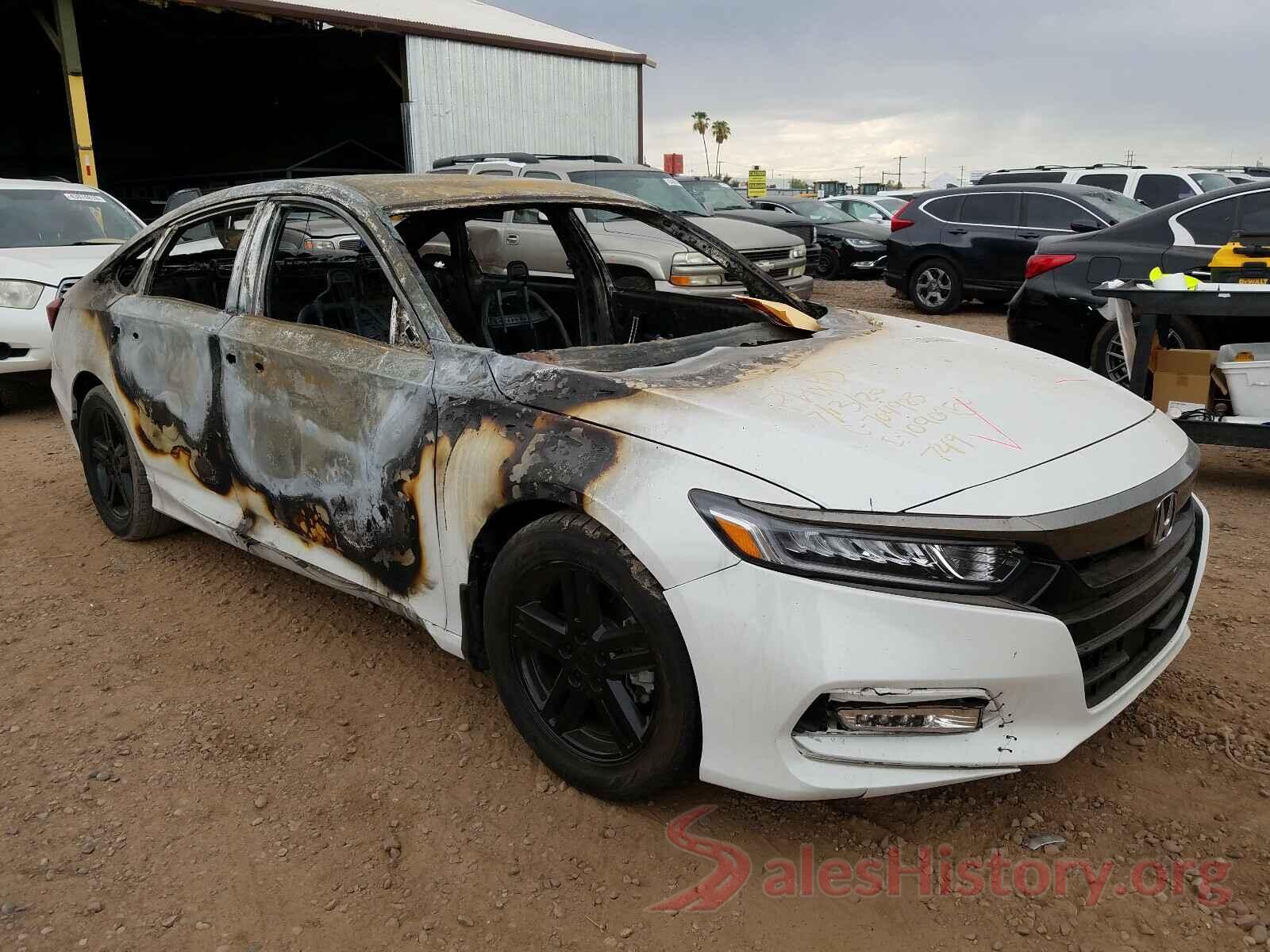 1HGCV1F38KA139815 2019 HONDA ACCORD