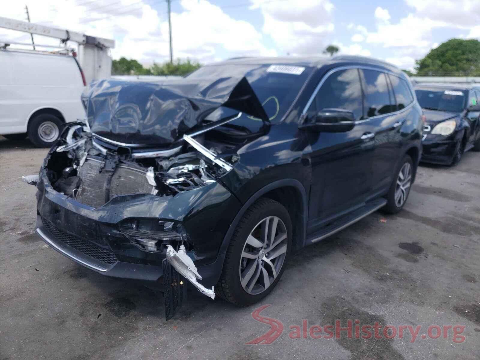 5FNYF5H91JB008581 2018 HONDA PILOT