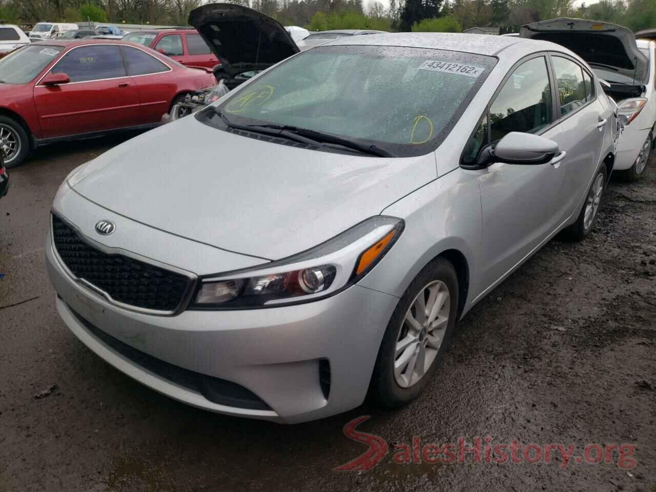 3KPFL4A72HE100284 2017 KIA FORTE