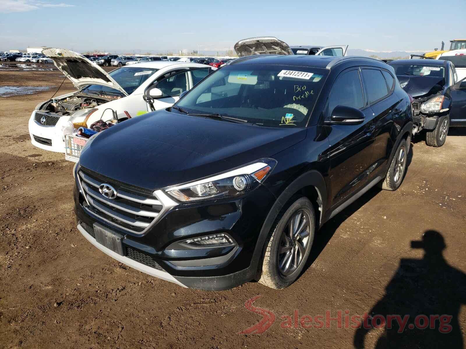 KM8J3CA28HU504843 2017 HYUNDAI TUCSON