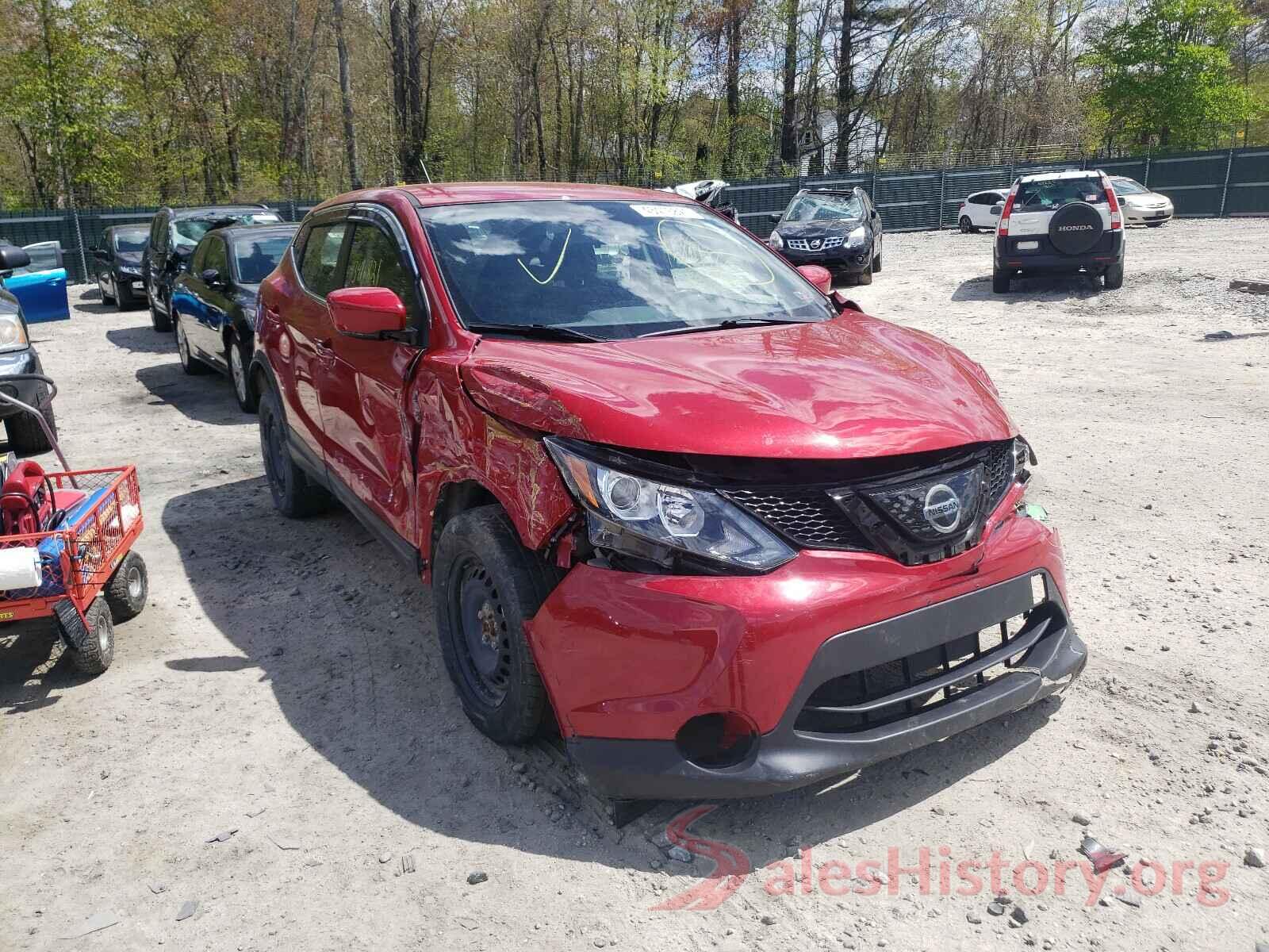 JN1BJ1CRXJW258811 2018 NISSAN ROGUE