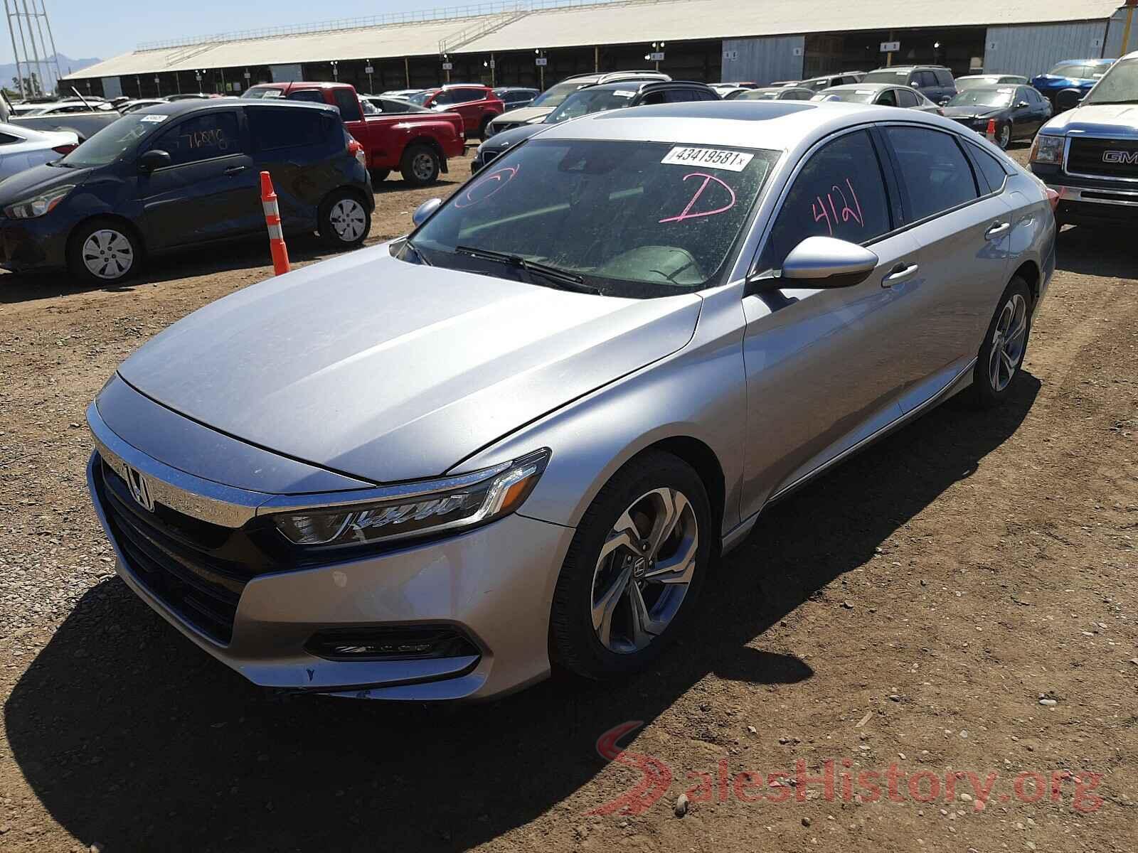 1HGCV1F50JA212532 2018 HONDA ACCORD