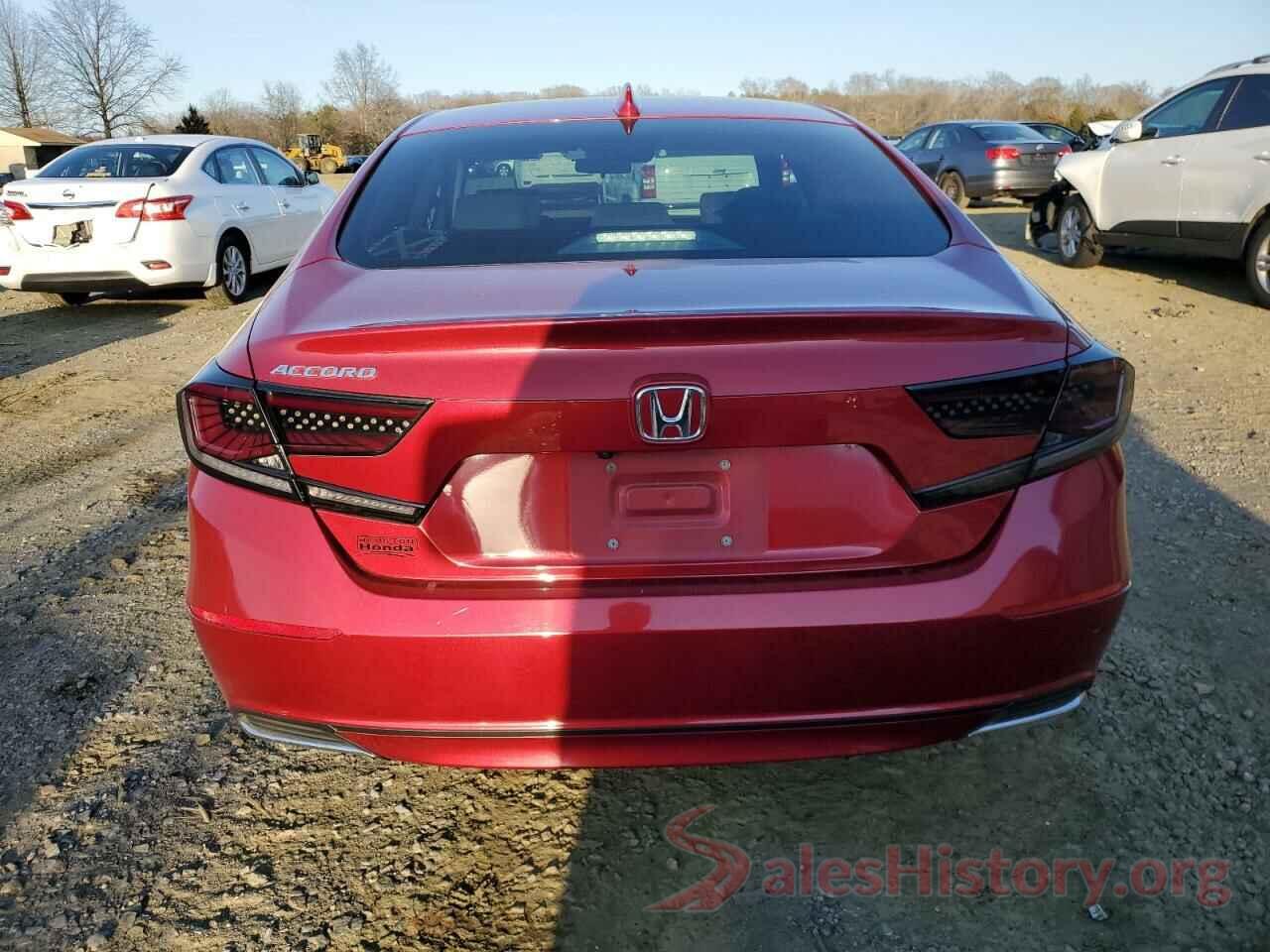 1HGCV1F18JA026699 2018 HONDA ACCORD