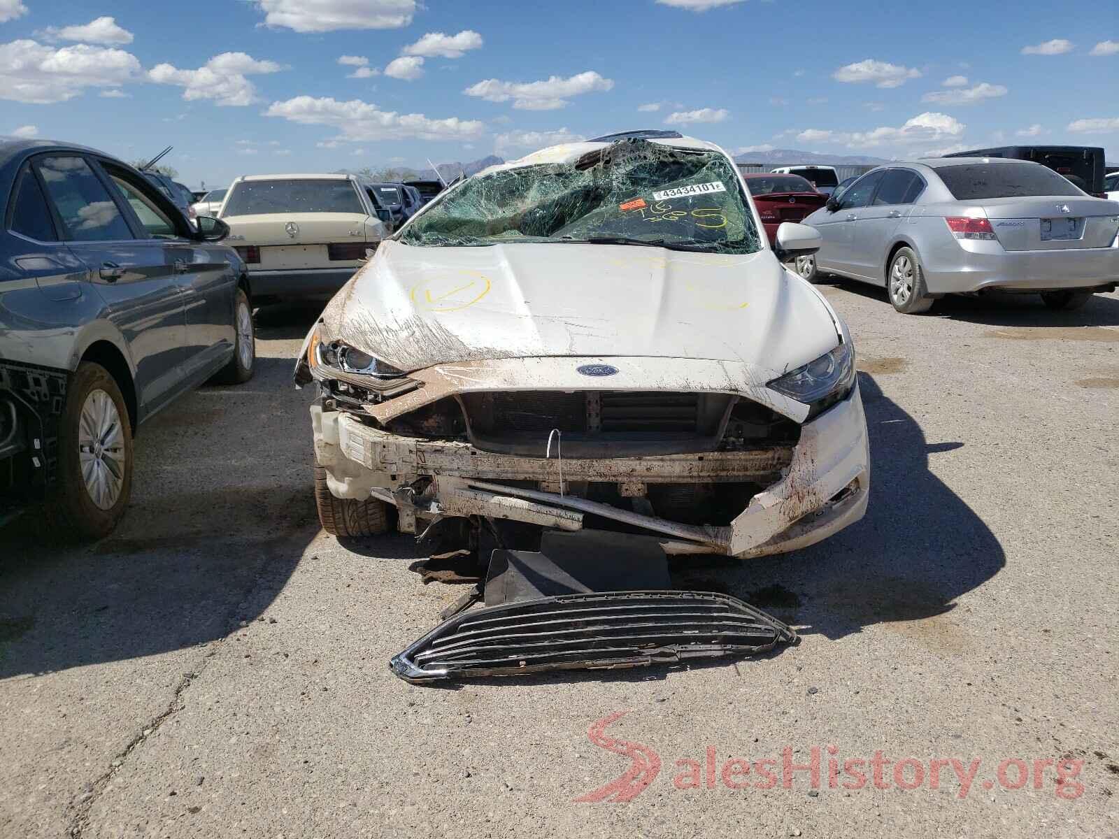 3FA6P0HD3JR127653 2018 FORD FUSION