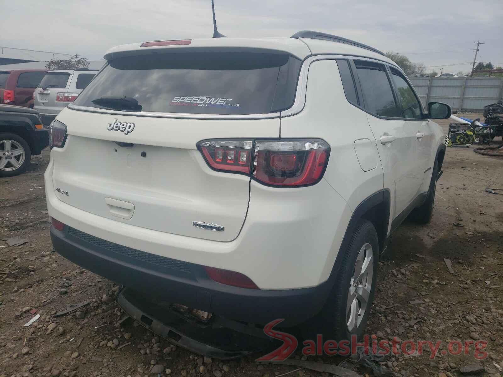 3C4NJDBB8JT180633 2018 JEEP COMPASS