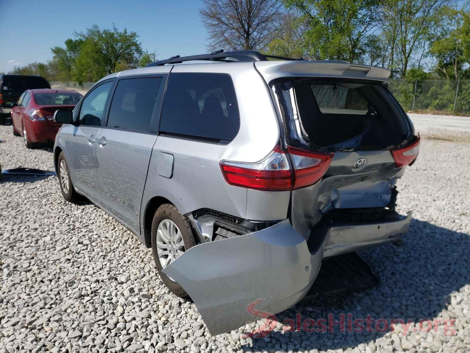 5TDYZ3DC6HS820025 2017 TOYOTA SIENNA