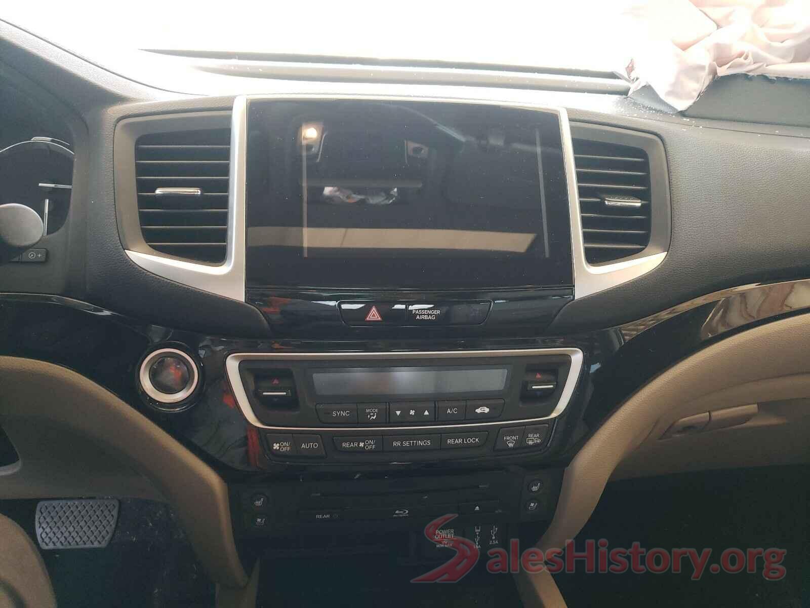 5FNYF6H01JB019555 2018 HONDA PILOT