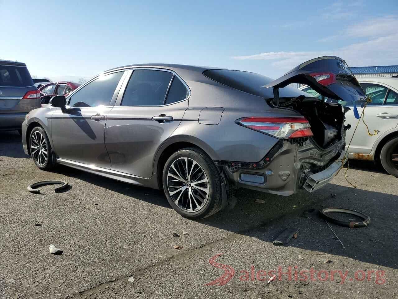 4T1B11HK3JU095063 2018 TOYOTA CAMRY