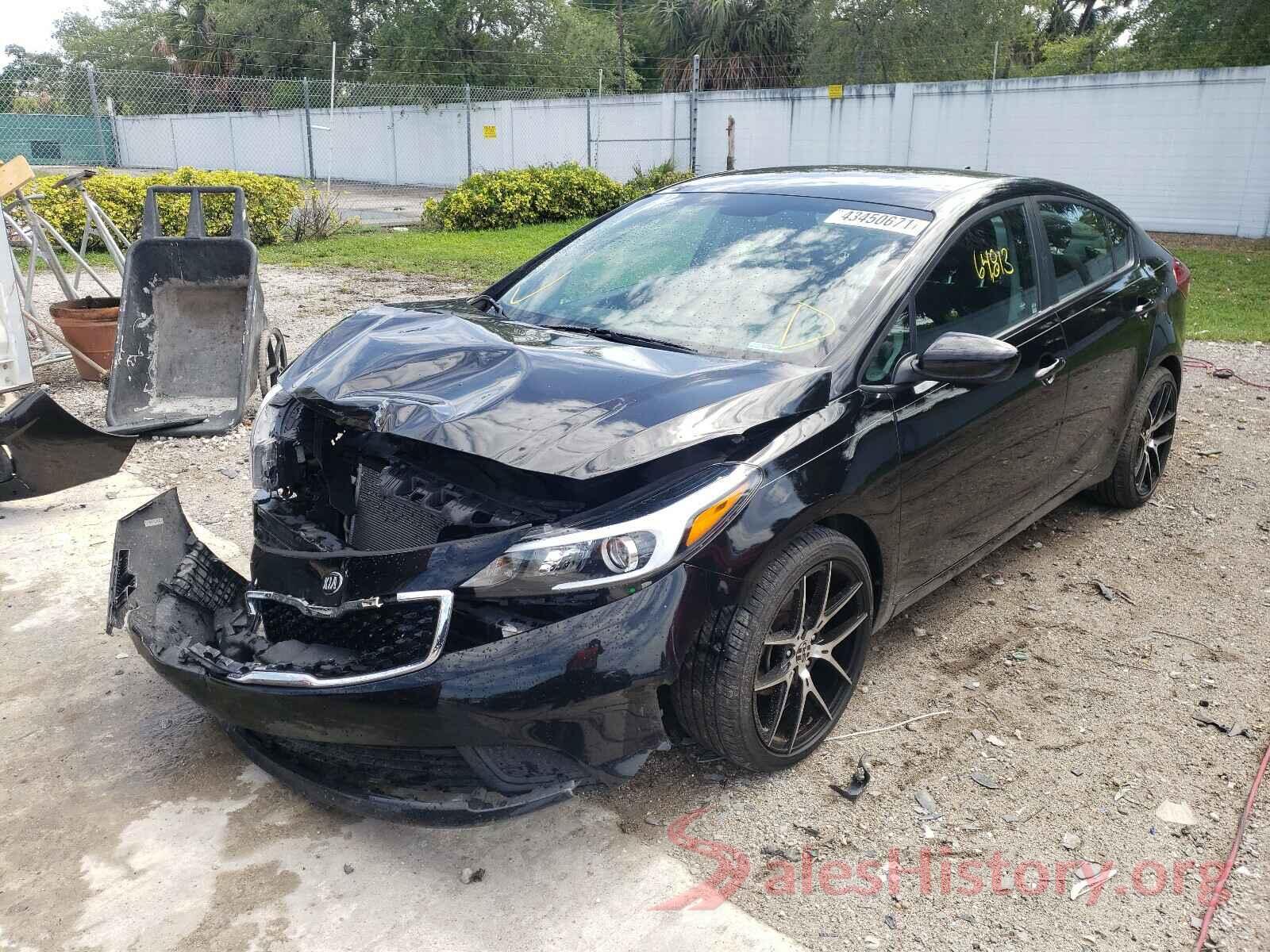 3KPFK4A71HE079317 2017 KIA FORTE