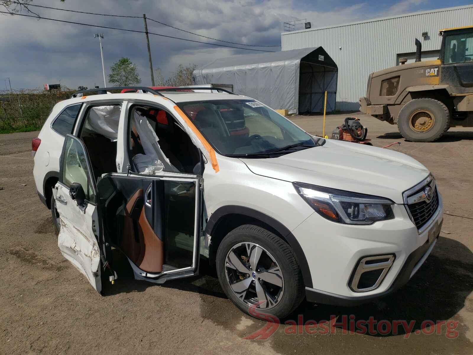 JF2SKEWC7KH441003 2019 SUBARU FORESTER