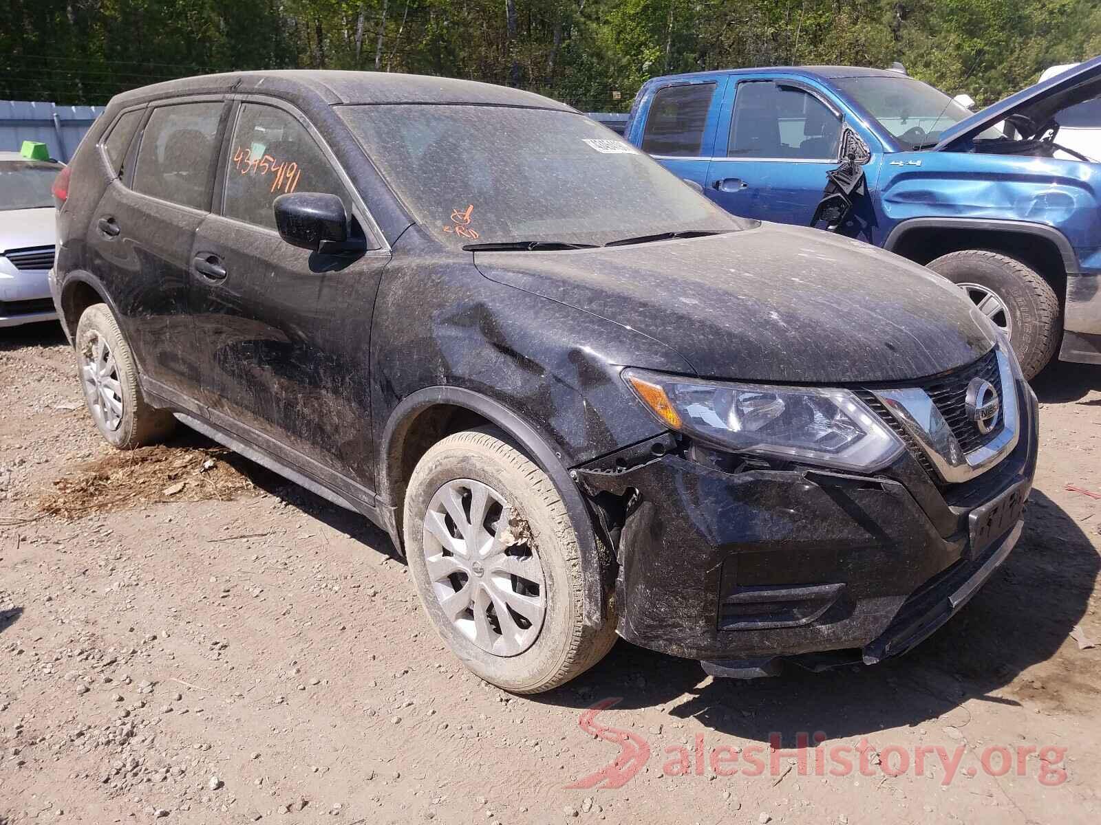 KNMAT2MV4HP529256 2017 NISSAN ROGUE