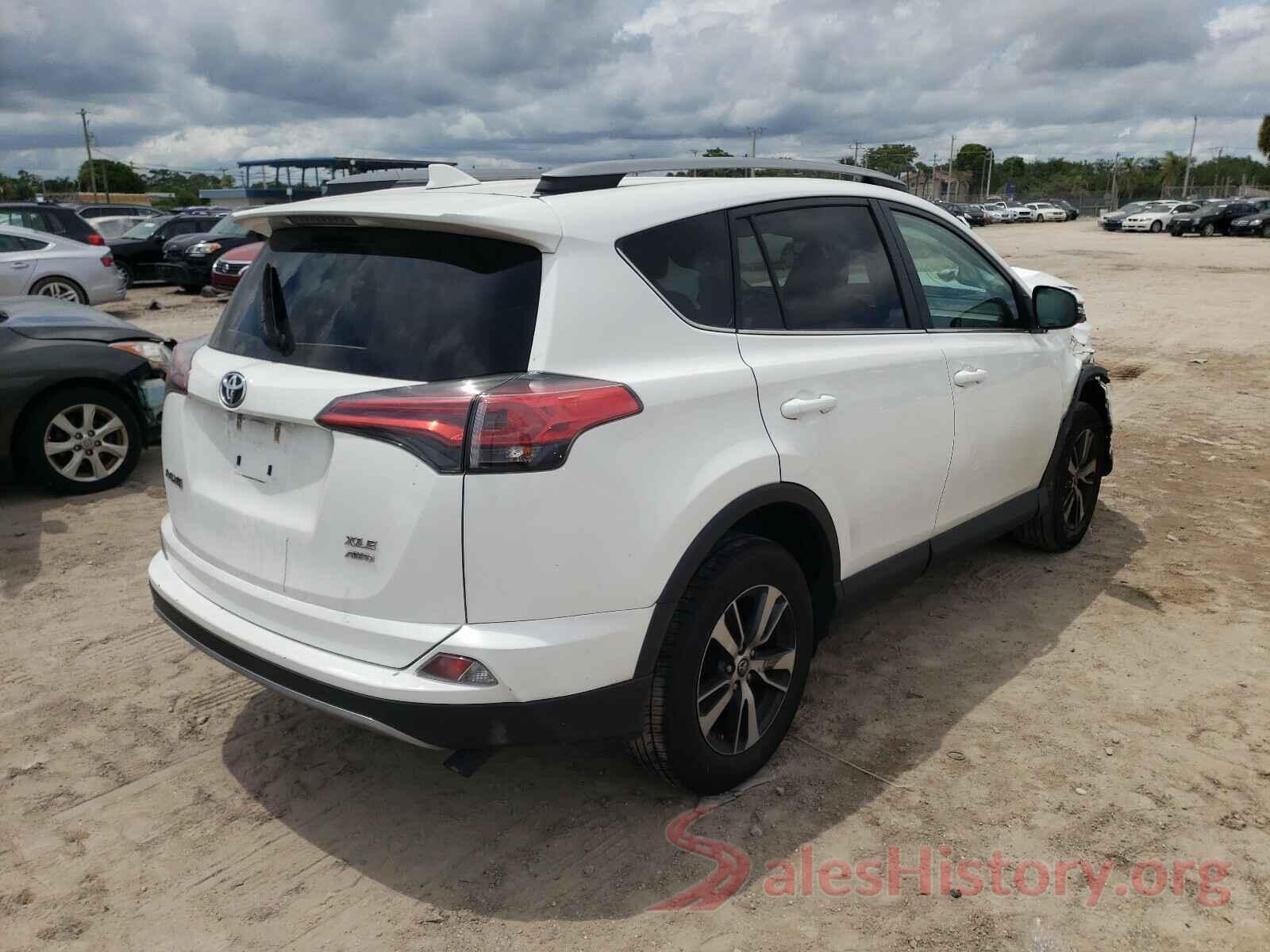 2T3RFREV9JW814949 2018 TOYOTA RAV4