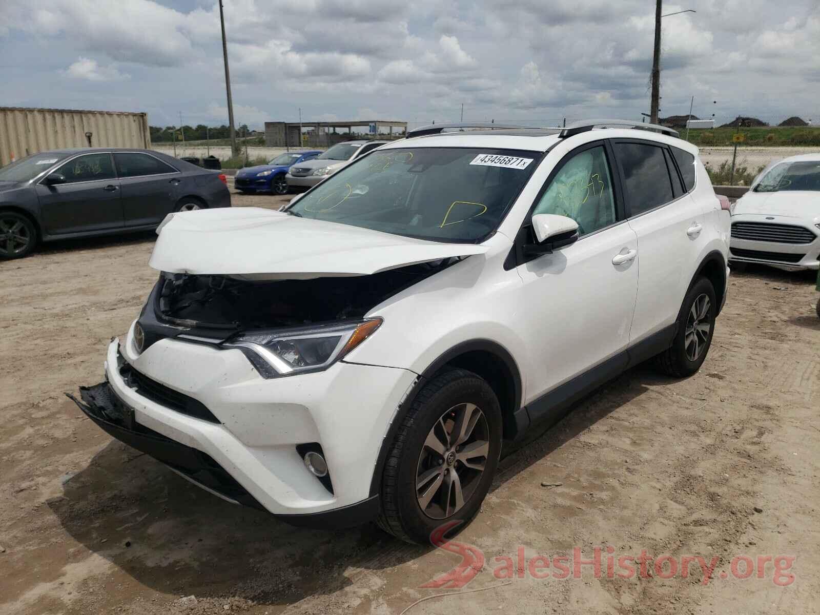 2T3RFREV9JW814949 2018 TOYOTA RAV4