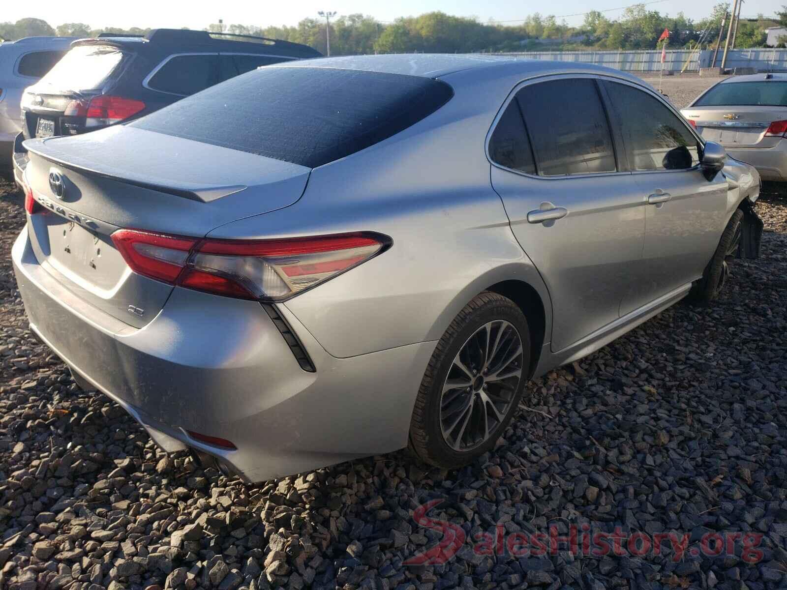 JTNB11HK1J3034056 2018 TOYOTA CAMRY