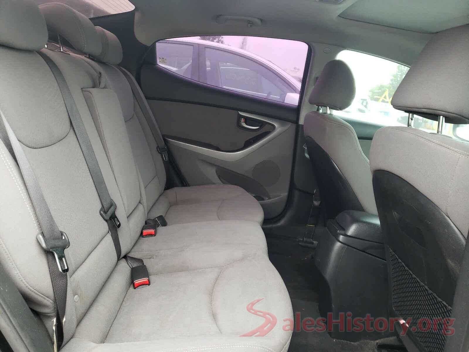 KMHDH4AH2GU488582 2016 HYUNDAI ELANTRA