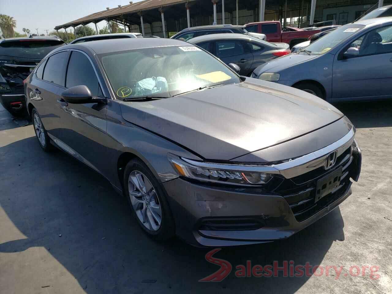 1HGCV1F13KA105599 2019 HONDA ACCORD