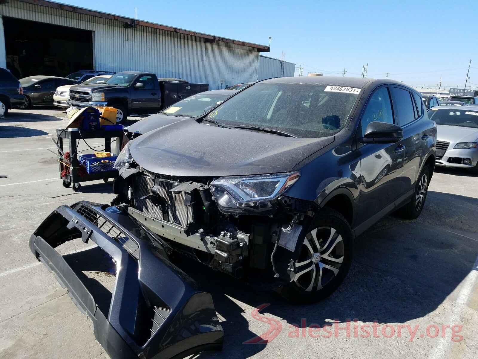 2T3BFREV0JW786749 2018 TOYOTA RAV4