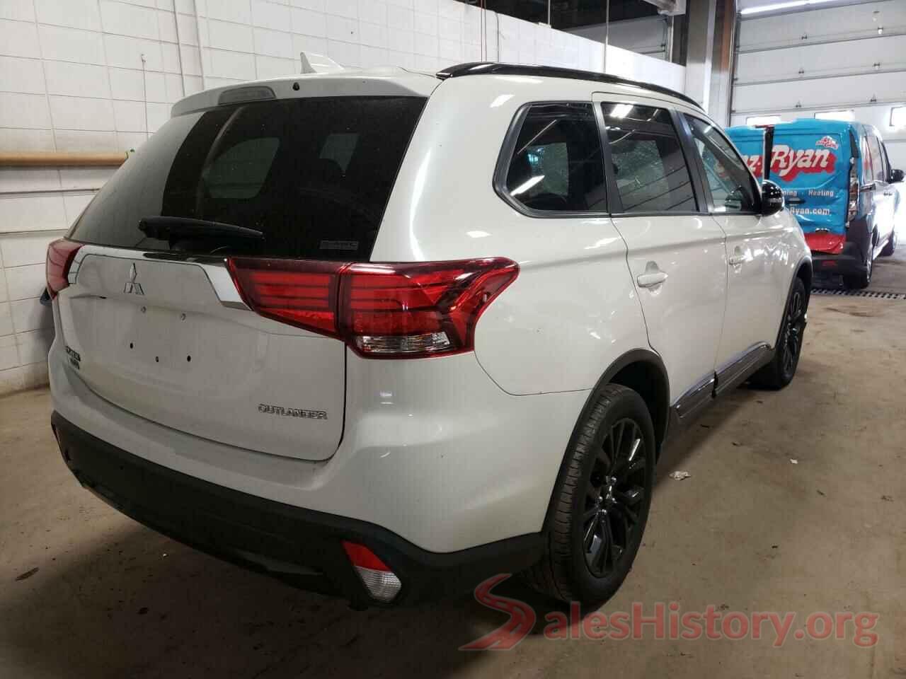 JA4AZ3A35JZ051523 2018 MITSUBISHI OUTLANDER