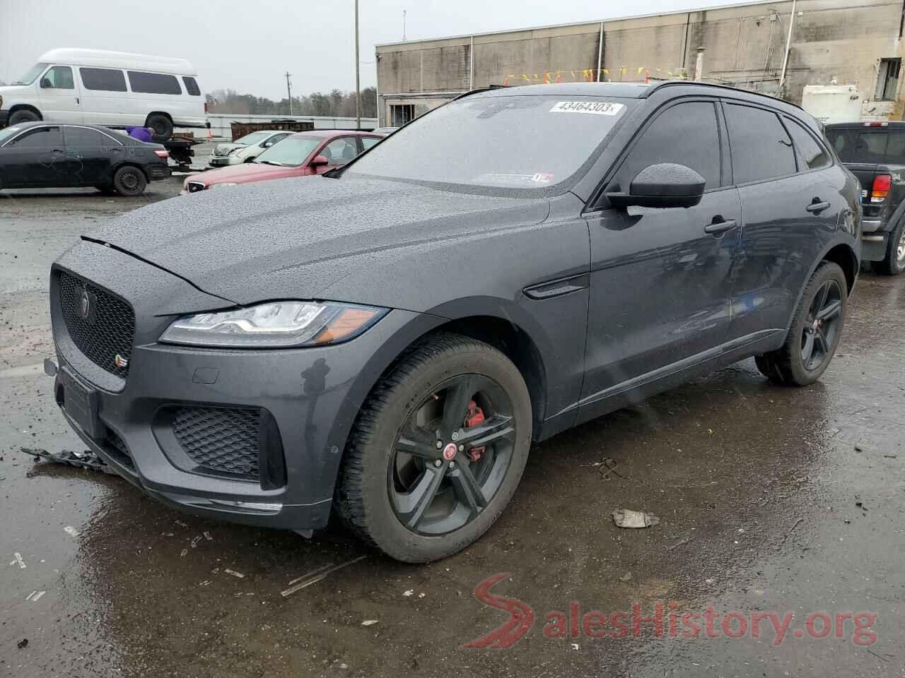 SADCM2FV9JA260509 2018 JAGUAR F-PACE