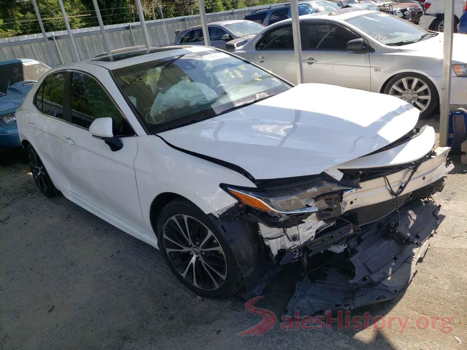 JTNB11HK0J3001338 2018 TOYOTA CAMRY