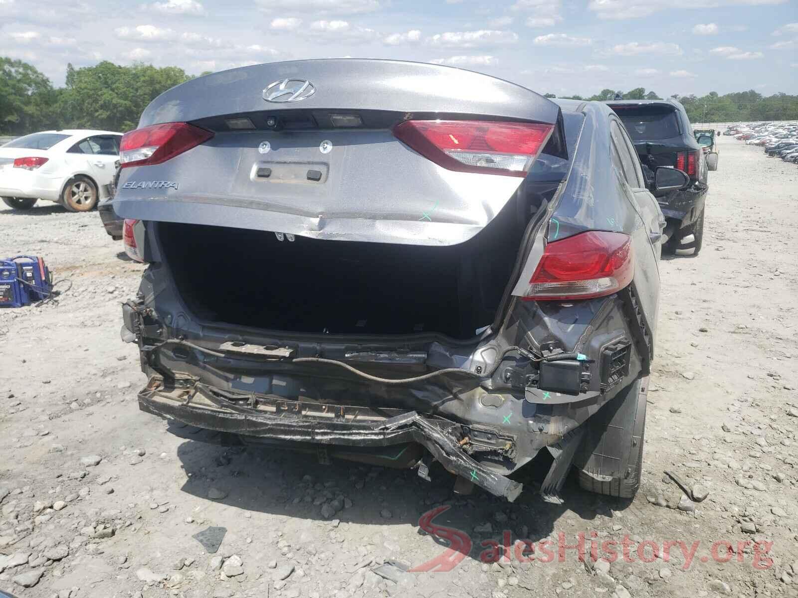 5NPD84LF5JH364324 2018 HYUNDAI ELANTRA