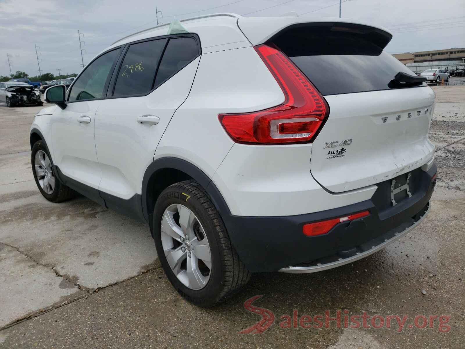 YV4162UK0L2321682 2020 VOLVO XC40