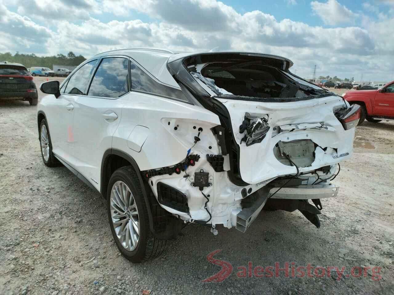 2T2JGMDA0MC059857 2021 LEXUS RX450