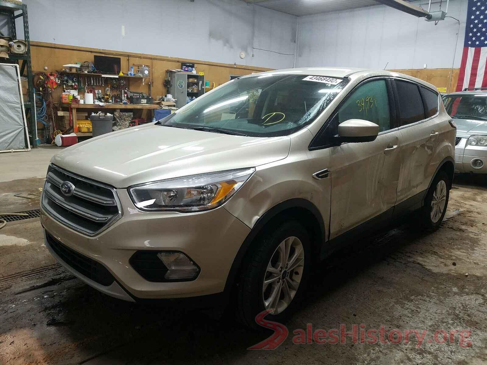 1FMCU9GD4HUE07110 2017 FORD ESCAPE