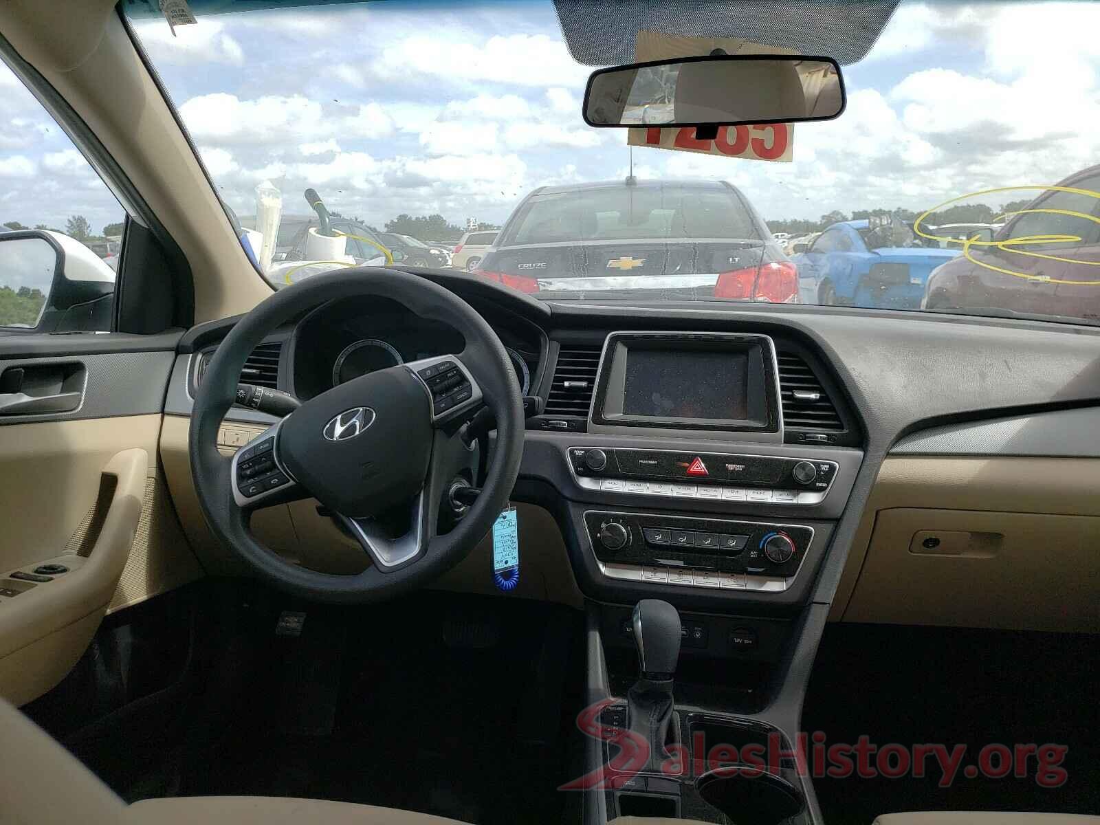 5NPE24AF9KH744020 2019 HYUNDAI SONATA