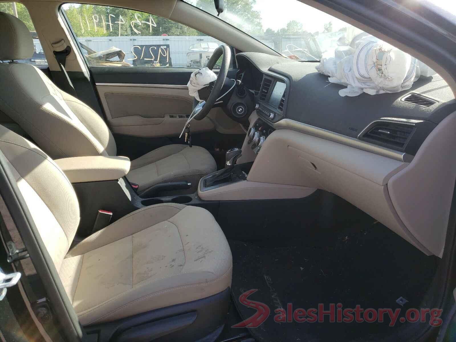 5NPD84LF5KH475098 2019 HYUNDAI ELANTRA