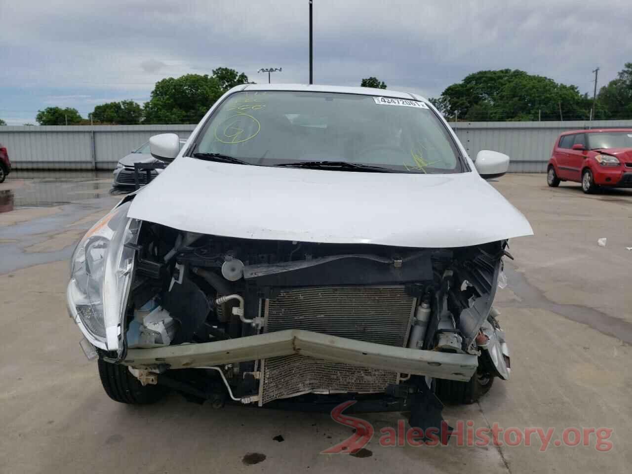 3N1CN7AP0JL832061 2018 NISSAN VERSA