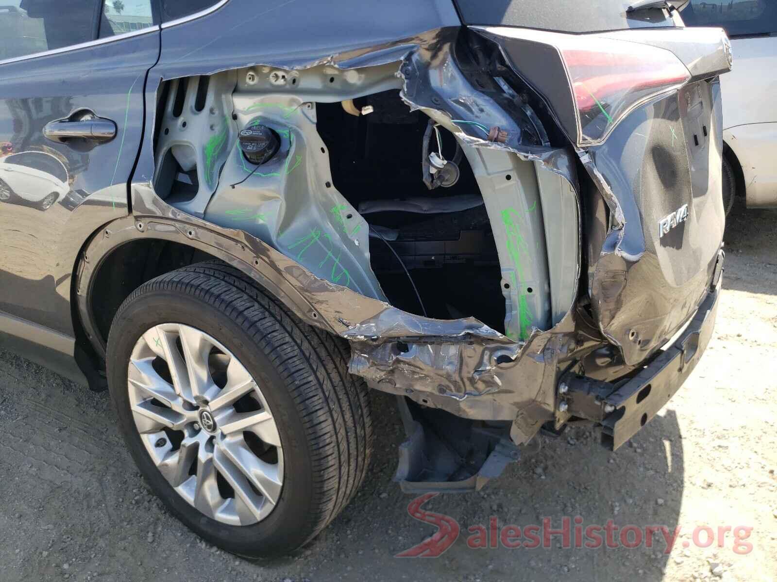 JTMZFREV6JJ163939 2018 TOYOTA RAV4