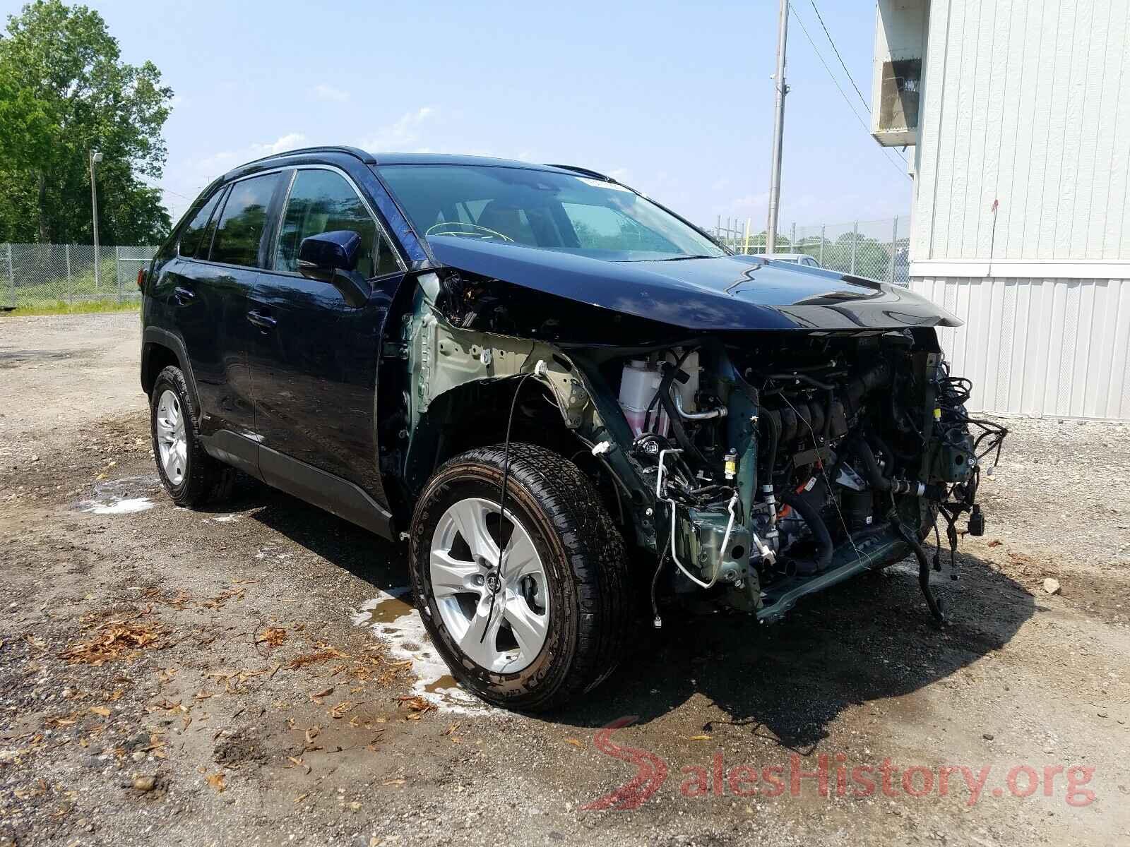 2T3RWRFV2KW009021 2019 TOYOTA RAV4