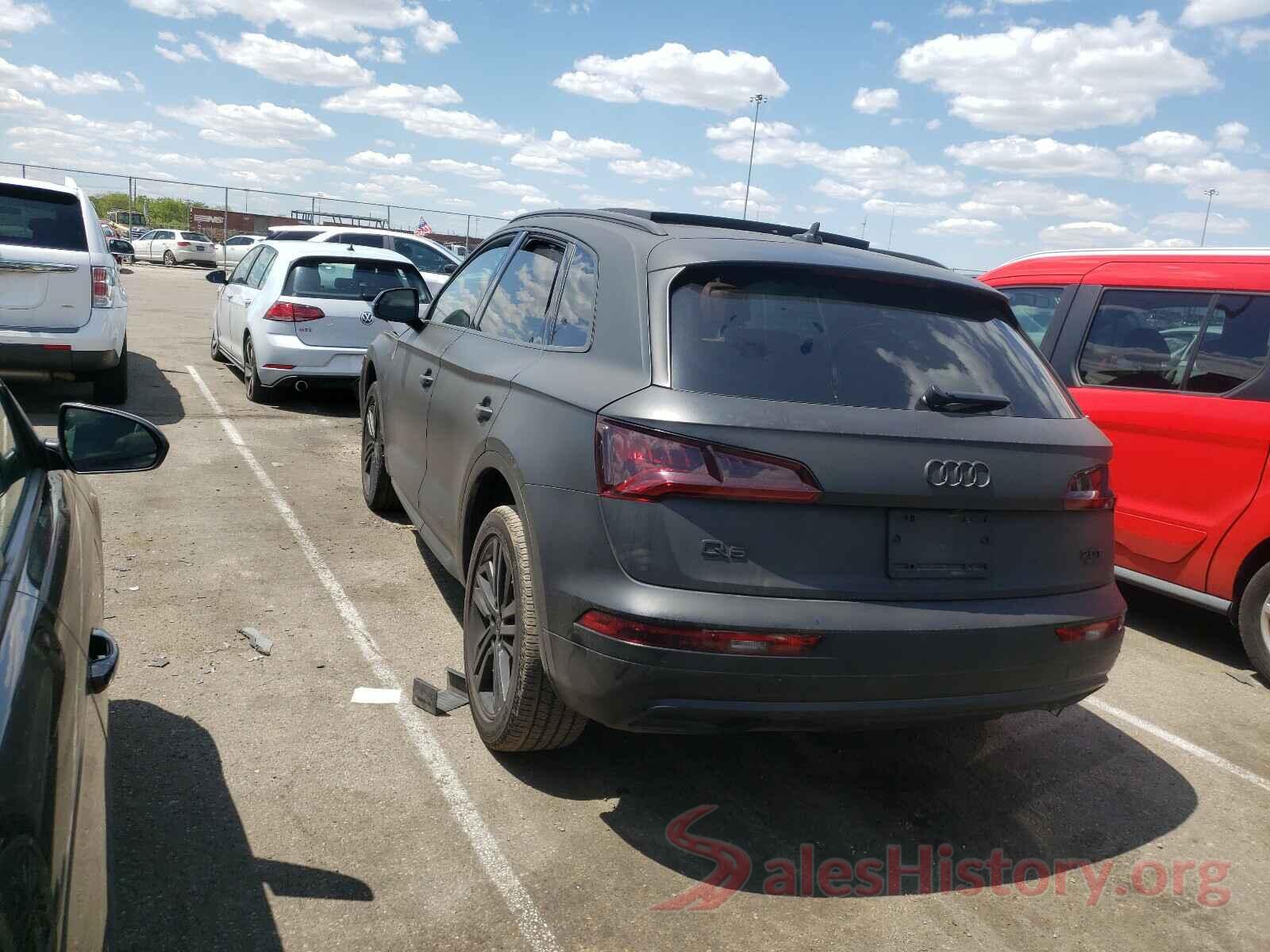 WA1BNAFY2J2122050 2018 AUDI Q5