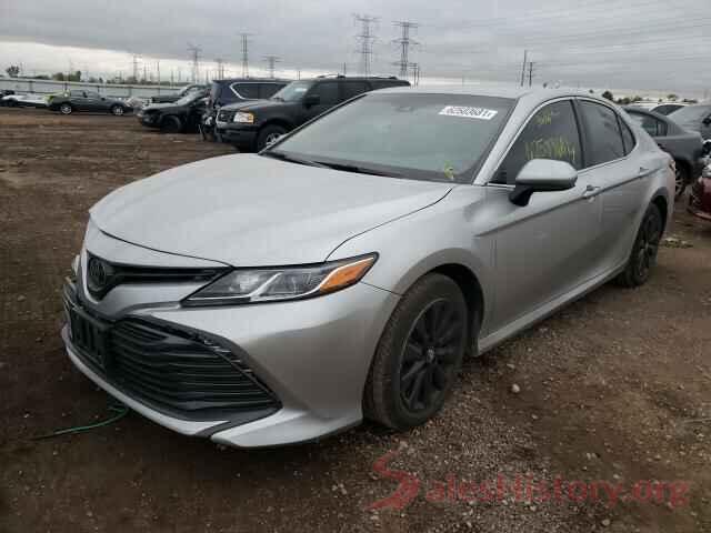 4T1B11HK4JU039942 2018 TOYOTA CAMRY