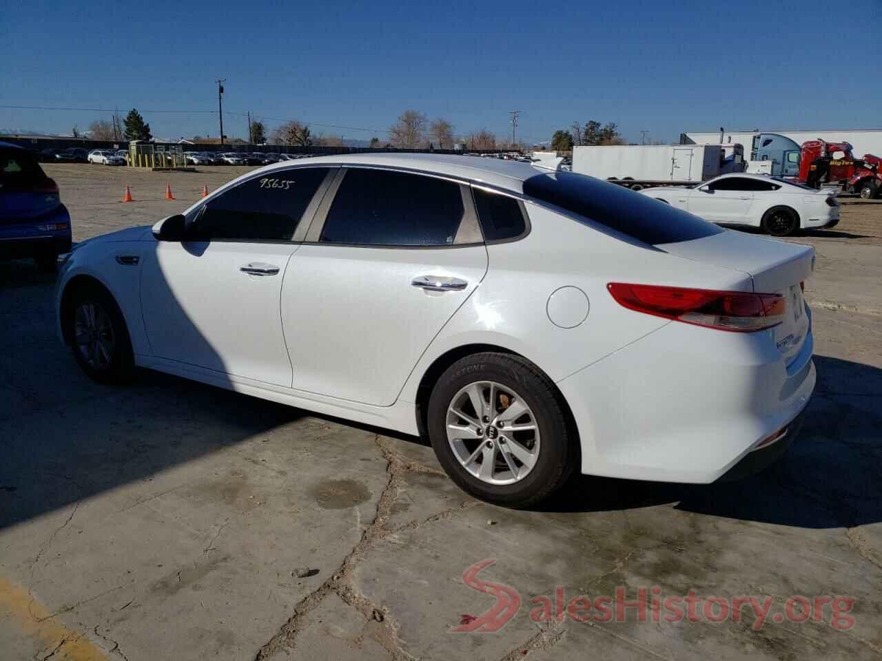 5XXGT4L36JG193533 2018 KIA OPTIMA