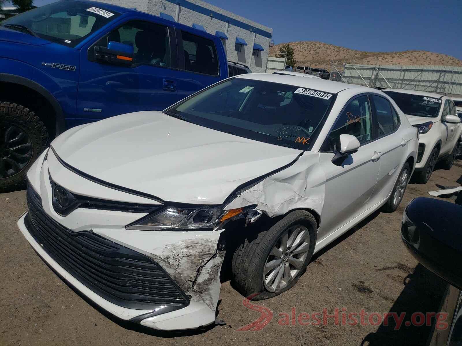 4T1C11AK3LU346360 2020 TOYOTA CAMRY