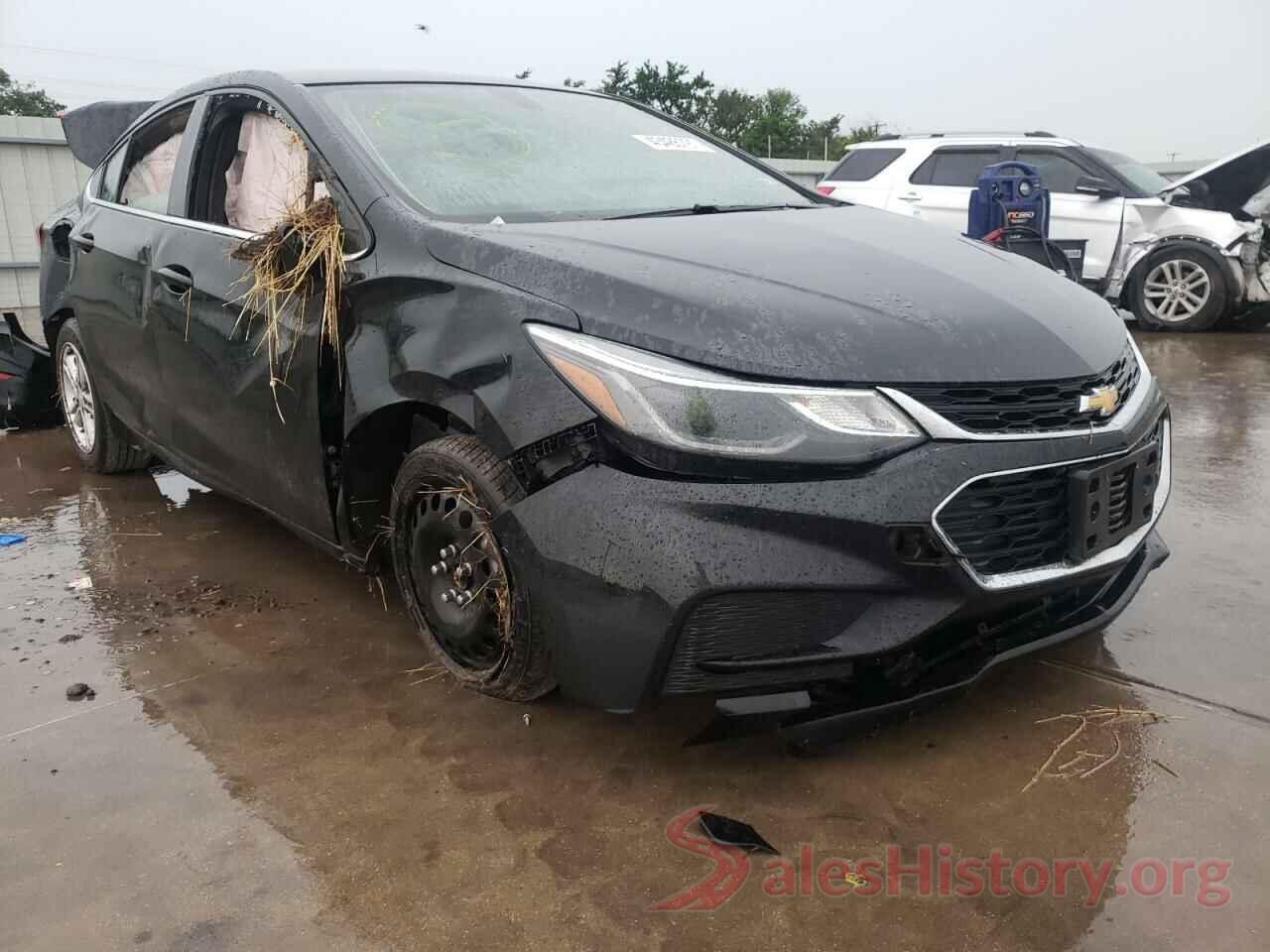 1G1BE5SM7J7246679 2018 CHEVROLET CRUZE