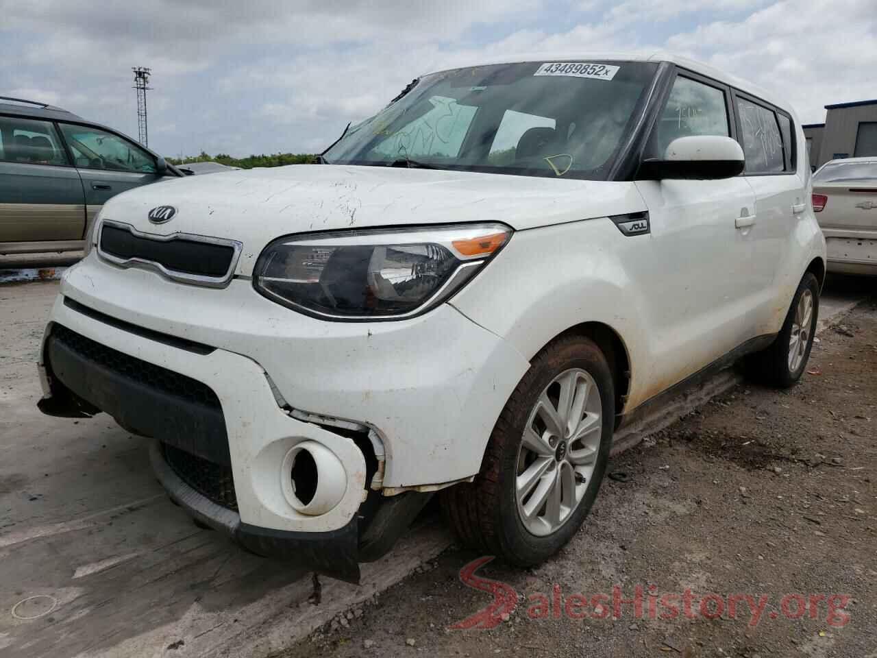 KNDJP3A55H7418813 2017 KIA SOUL