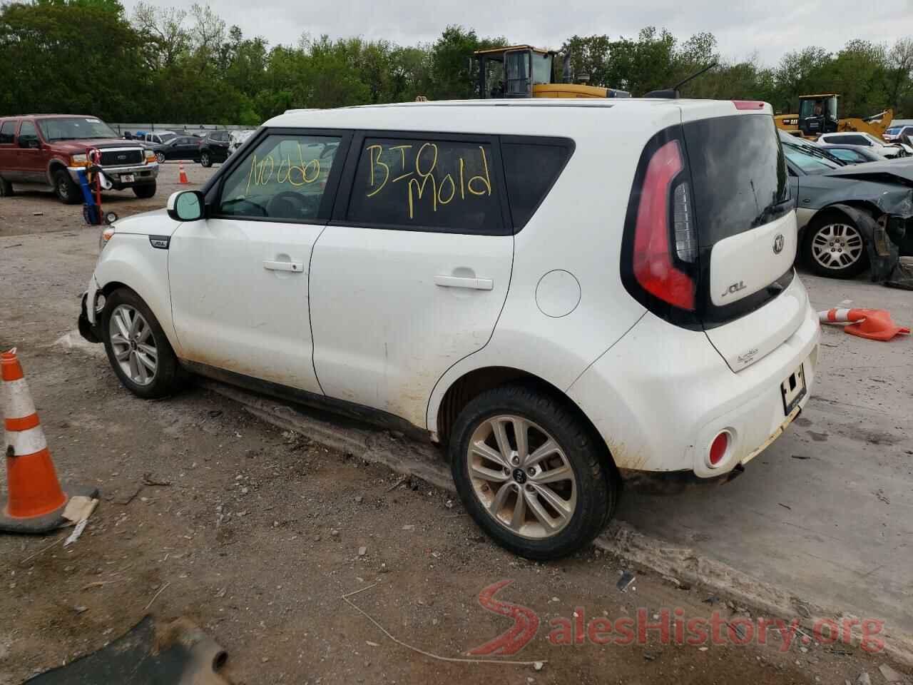 KNDJP3A55H7418813 2017 KIA SOUL