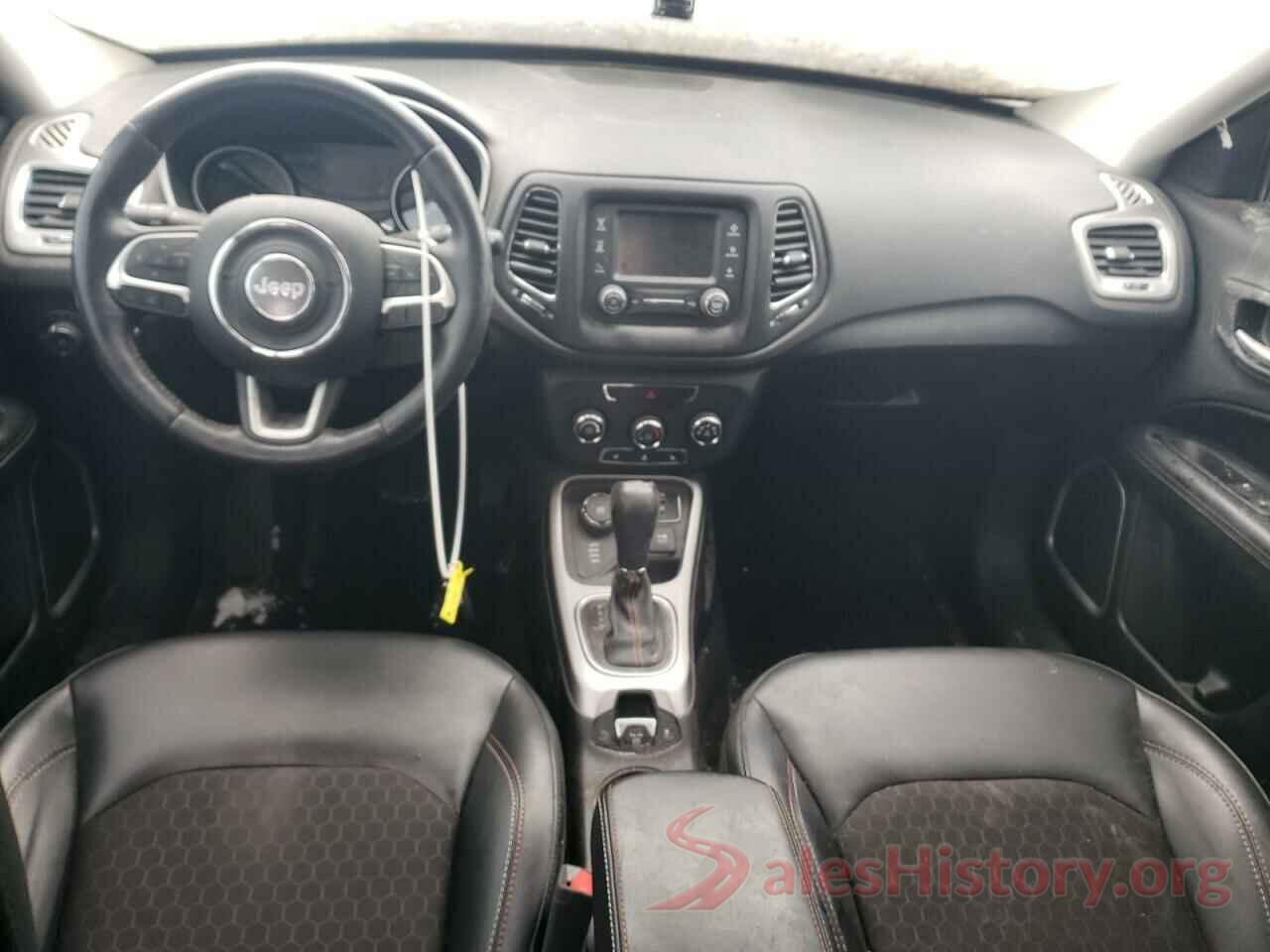 3C4NJDBB3JT401491 2018 JEEP COMPASS