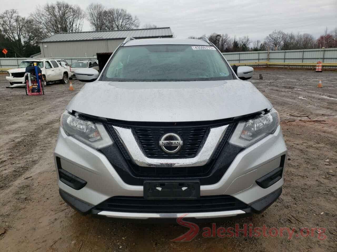 KNMAT2MT3JP506247 2018 NISSAN ROGUE