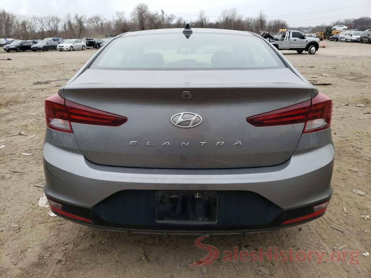 5NPD84LF2KH428580 2019 HYUNDAI ELANTRA