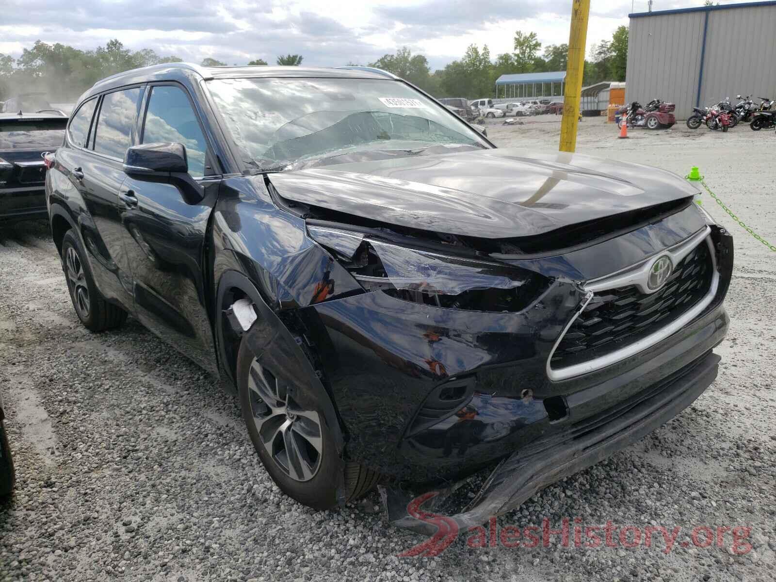 5TDGZRAH5MS039263 2021 TOYOTA HIGHLANDER