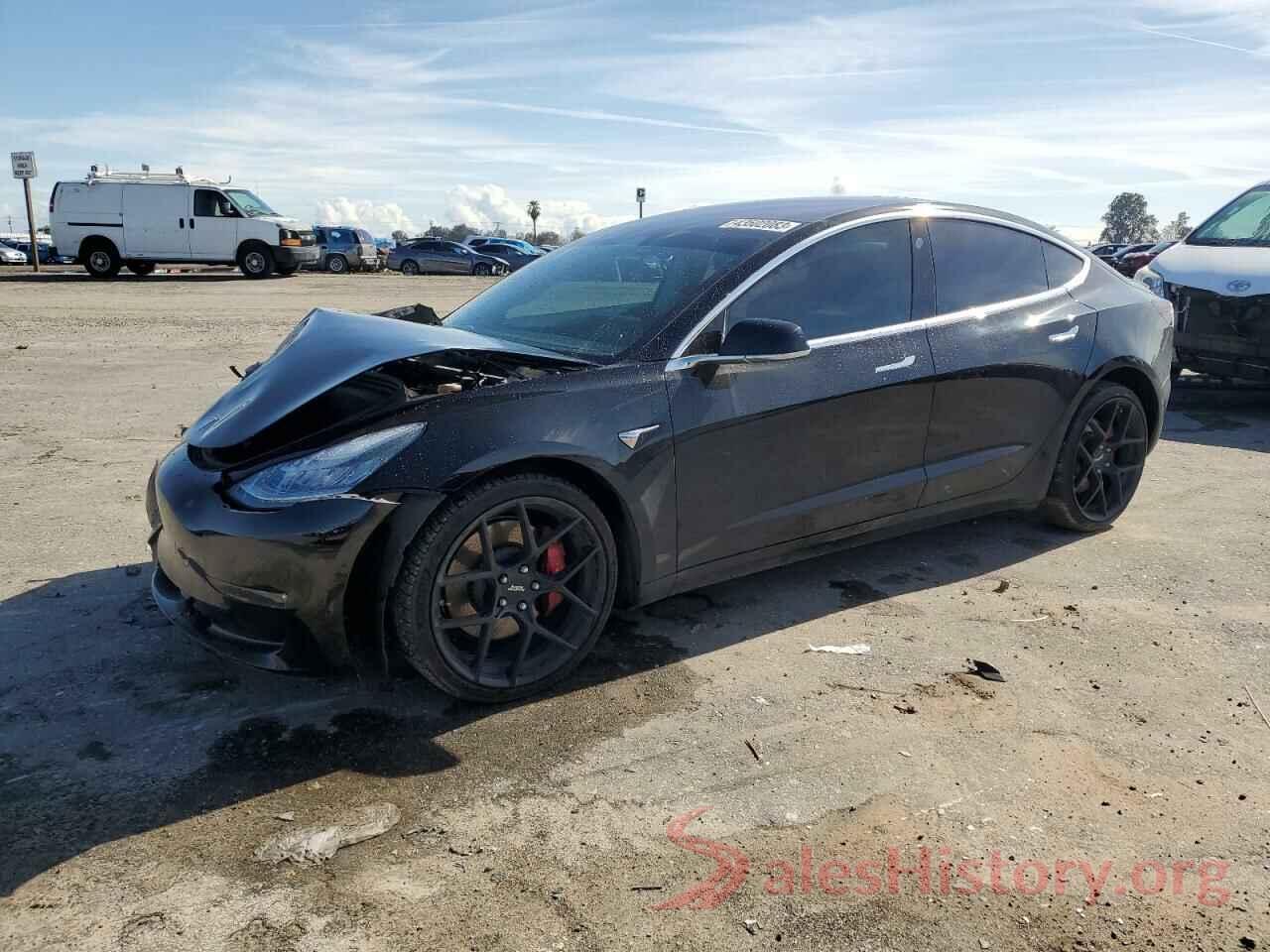 5YJ3E1EB8JF180975 2018 TESLA MODEL 3